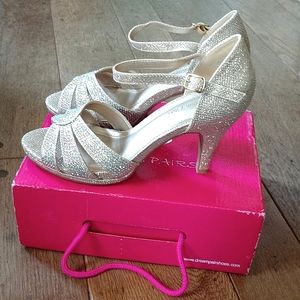 Dream pairs kitten heel "amore" gold glitter sz 8